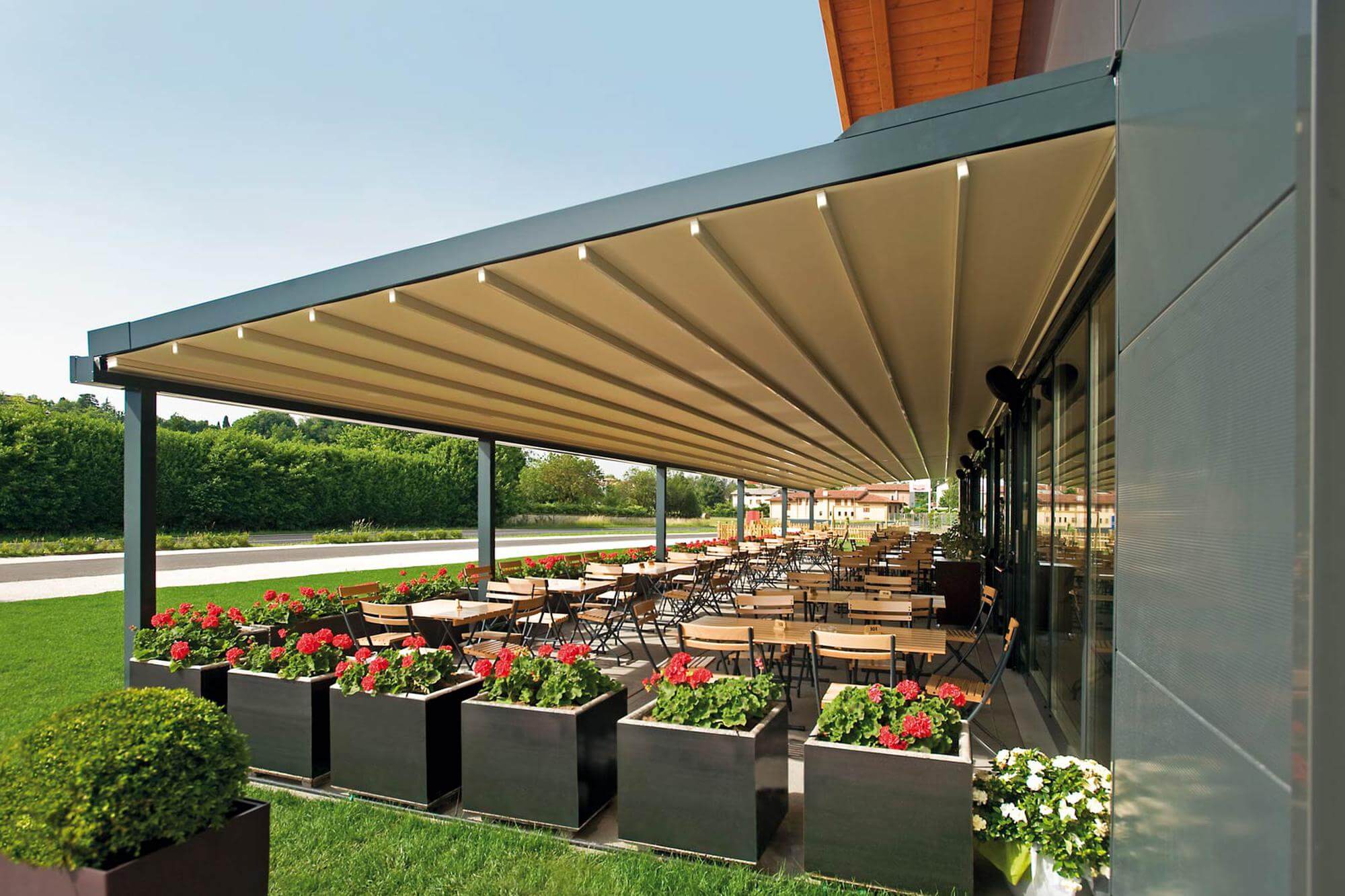 Retractable roof,awning,pergola