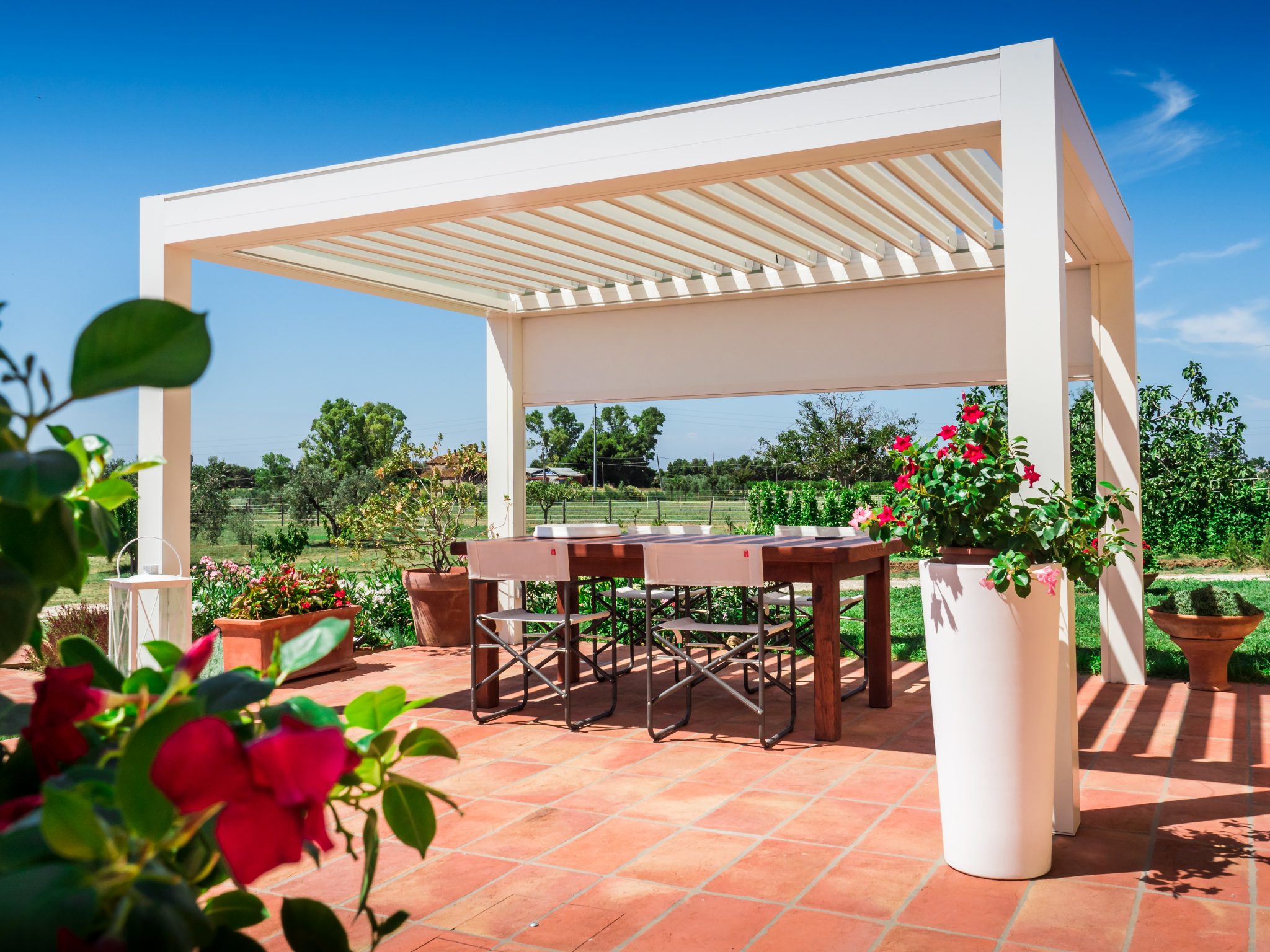 bioclimatic_pergola_estepona-1-scaled-1