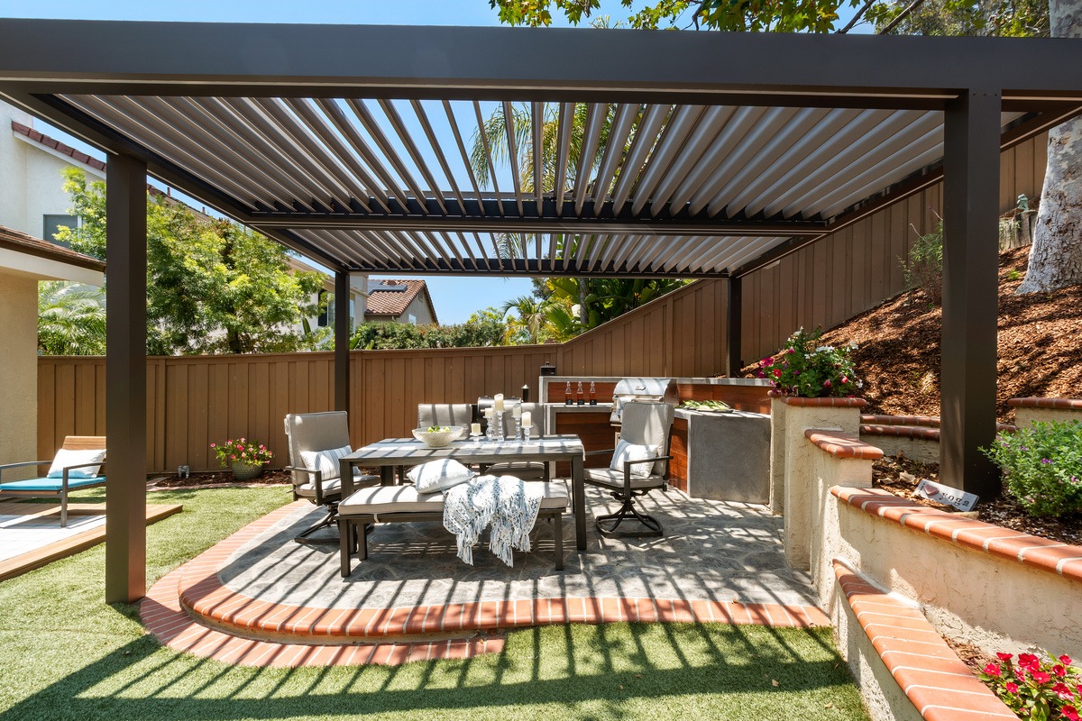  Alfresco Dining for Pergola