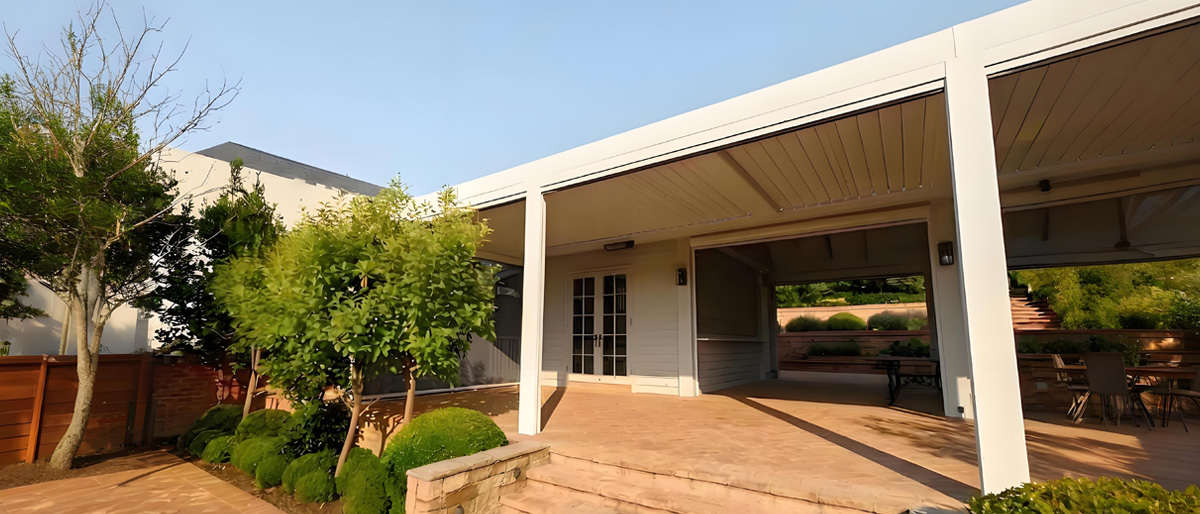 Modern-Pergola-Installation-in-Victoria Modern-Pergola-Installation-in-Victoria