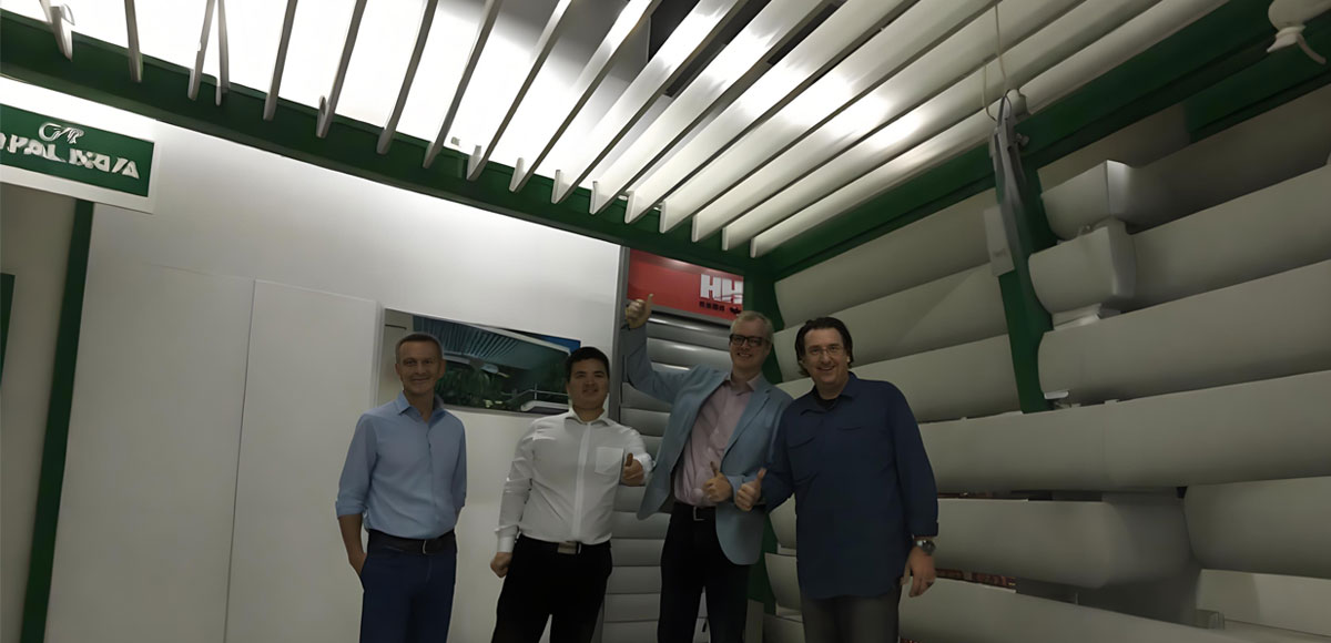 BLD-Pergola-Customer-Factory-Visit