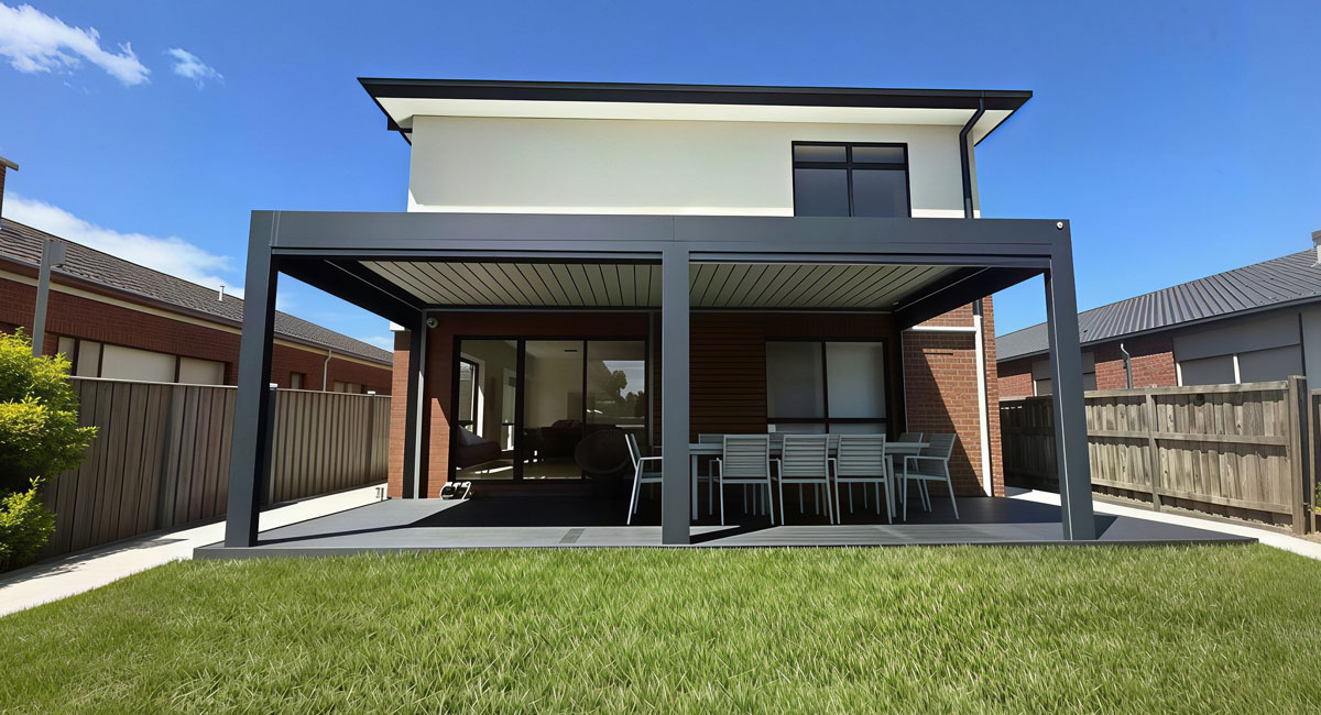 Freestanding-pergola-for-an-outdoor-dining-area.jpg Freestanding-pergola-for-an-outdoor-dining-area.jpg
